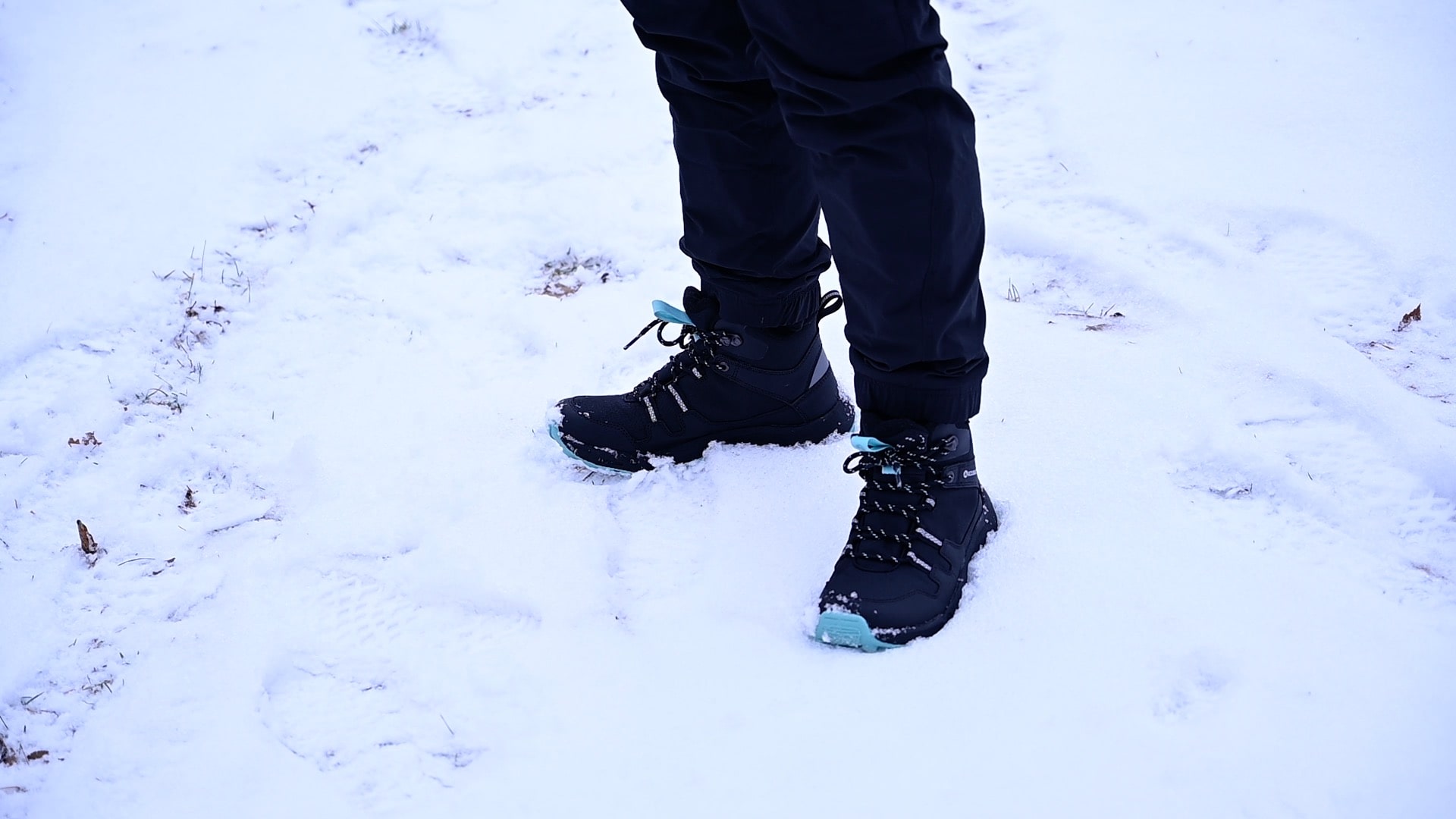 Icebug Boots with BUGrip Review by a Physical Therapist