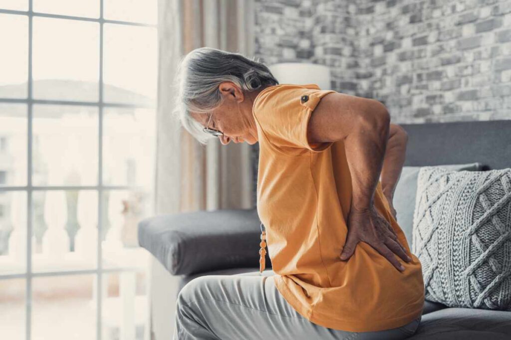 life expectancy after compression fracture in elderly